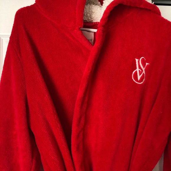 Victoria Secret Red Robe - Picture 2 of 7